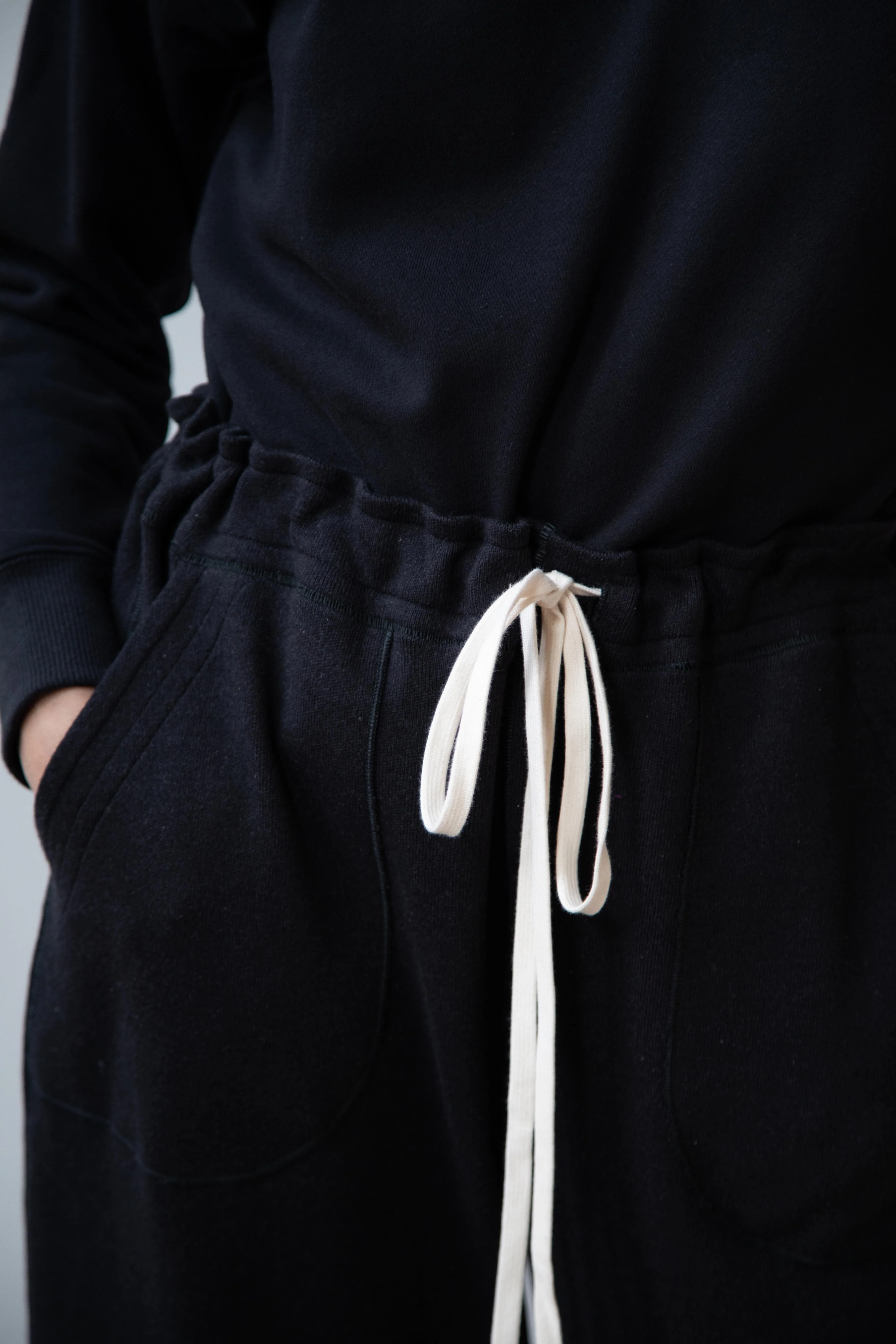 Seventyfive | Drawstring Knit Trousers in Jet - Image 21