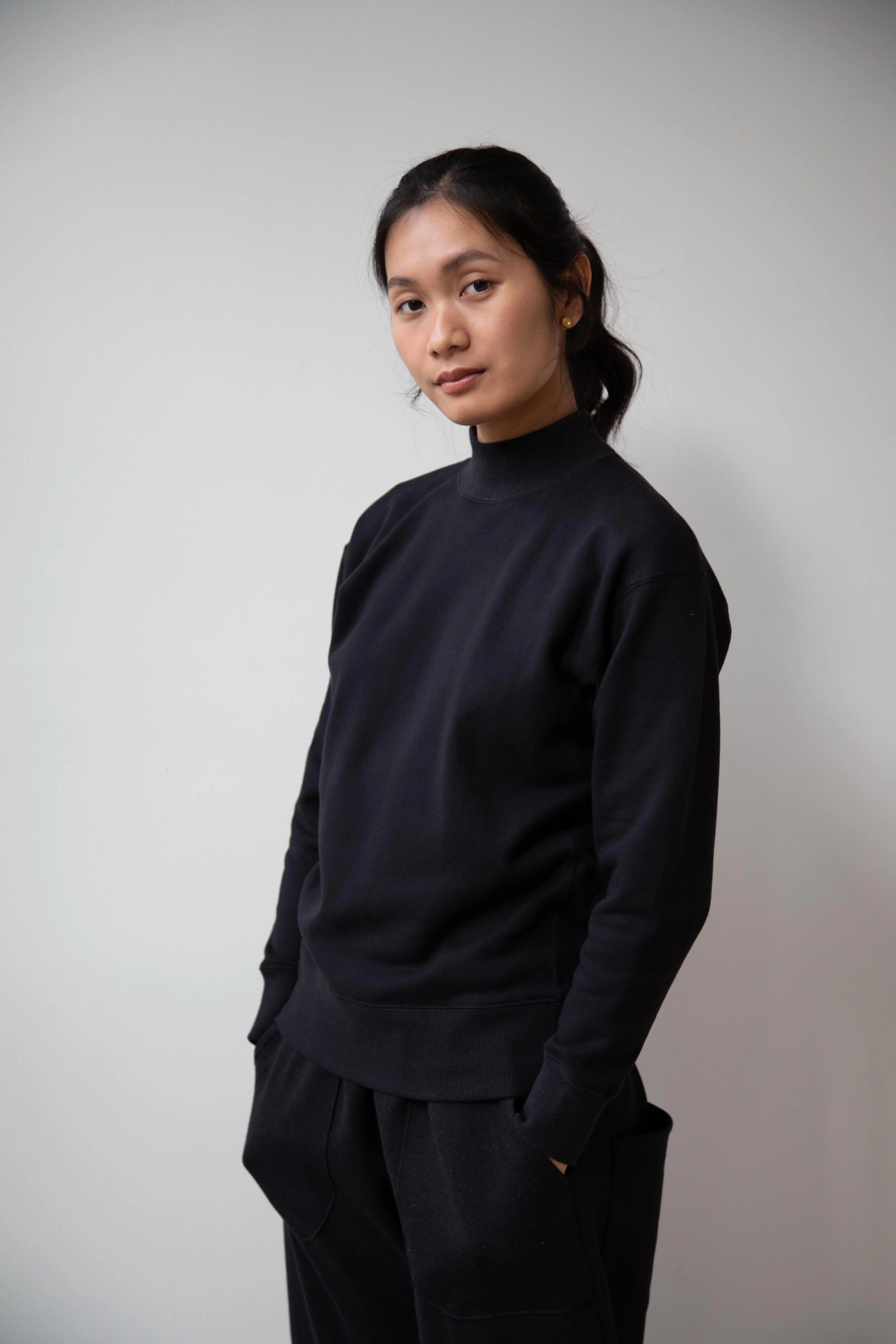 Seventyfive | Drawstring Knit Trousers in Jet - Image 32