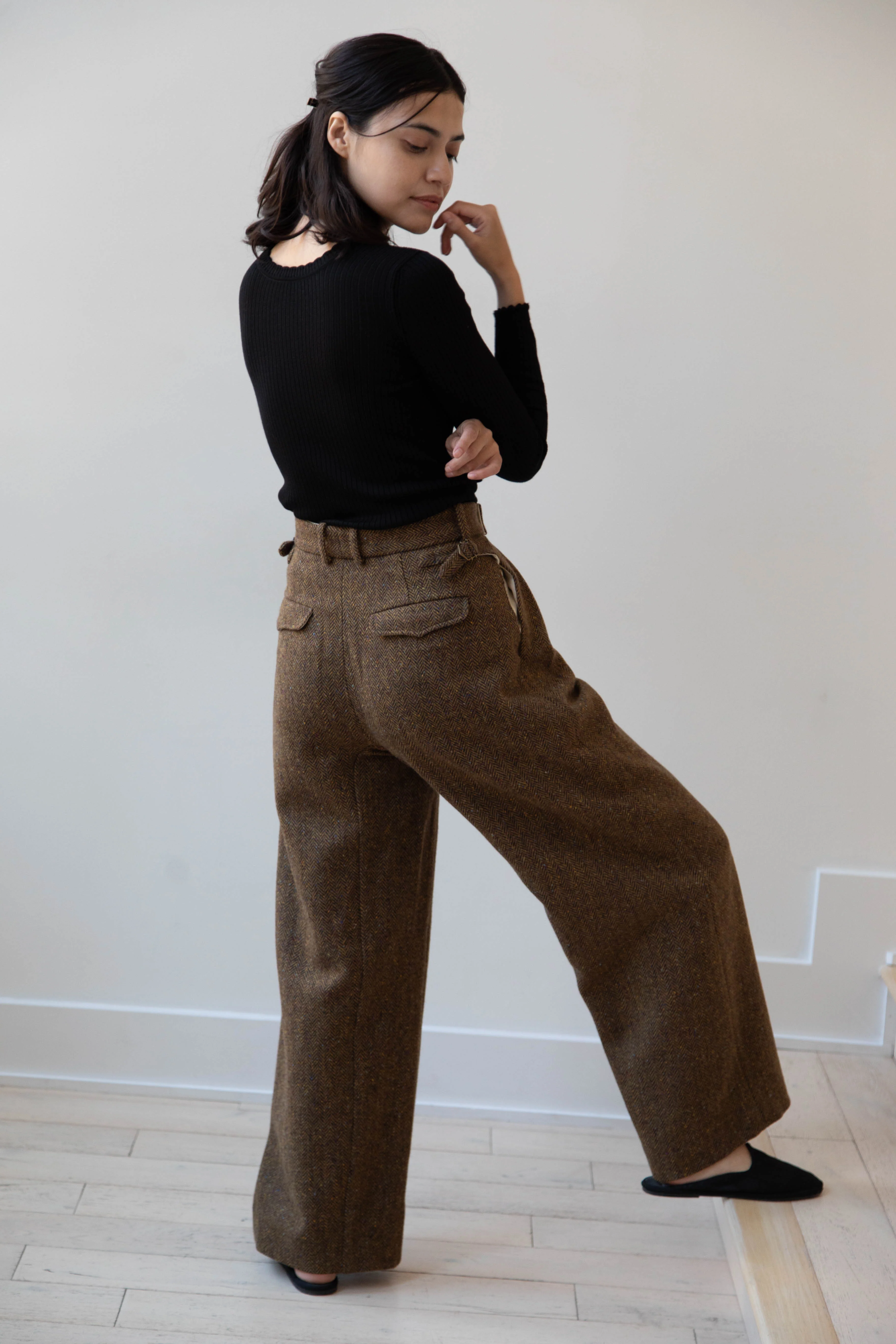 Seventyfive | Pleated Trouser in Donegal Herringbone - Image 20
