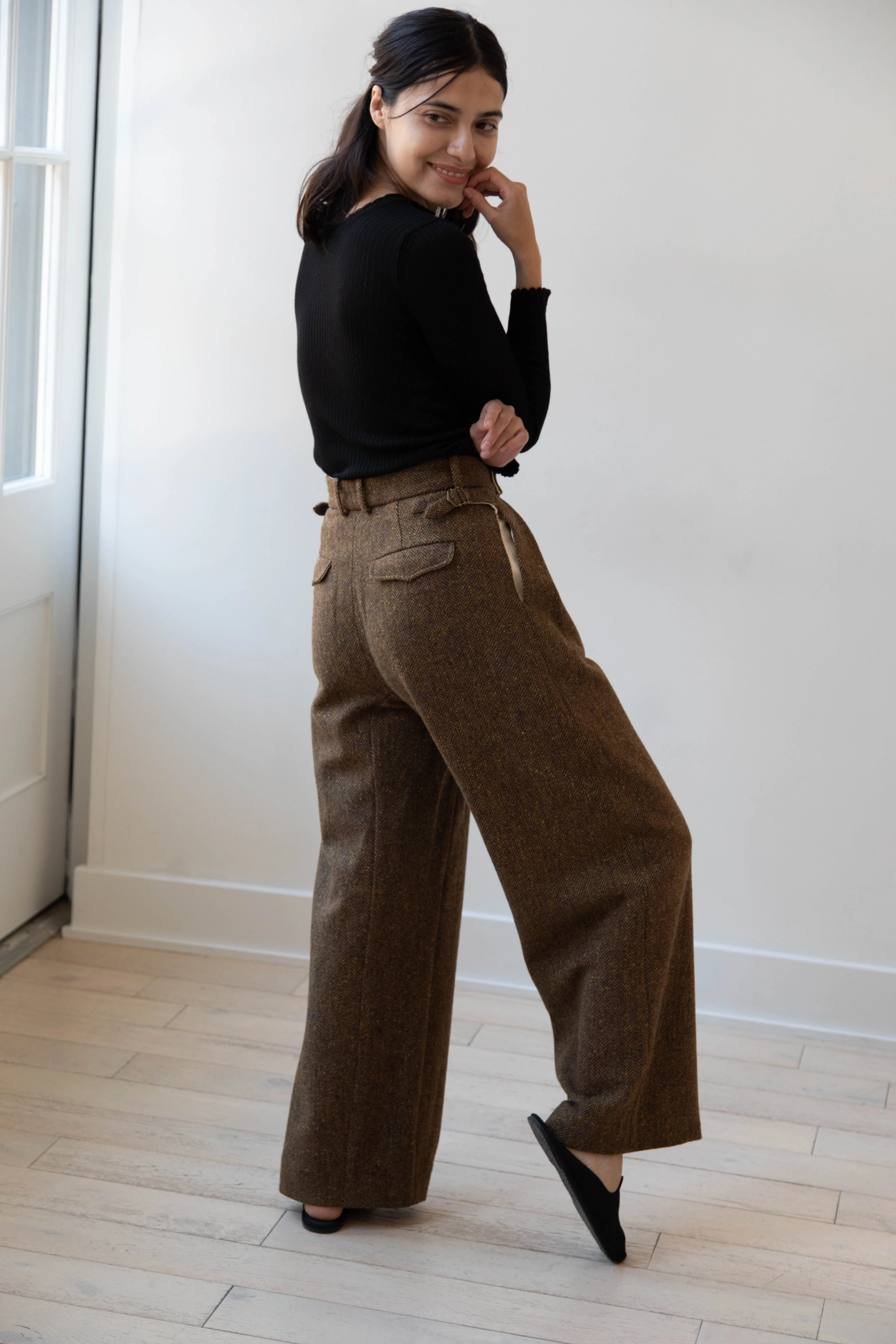Seventyfive | Pleated Trouser in Donegal Herringbone - Image 31