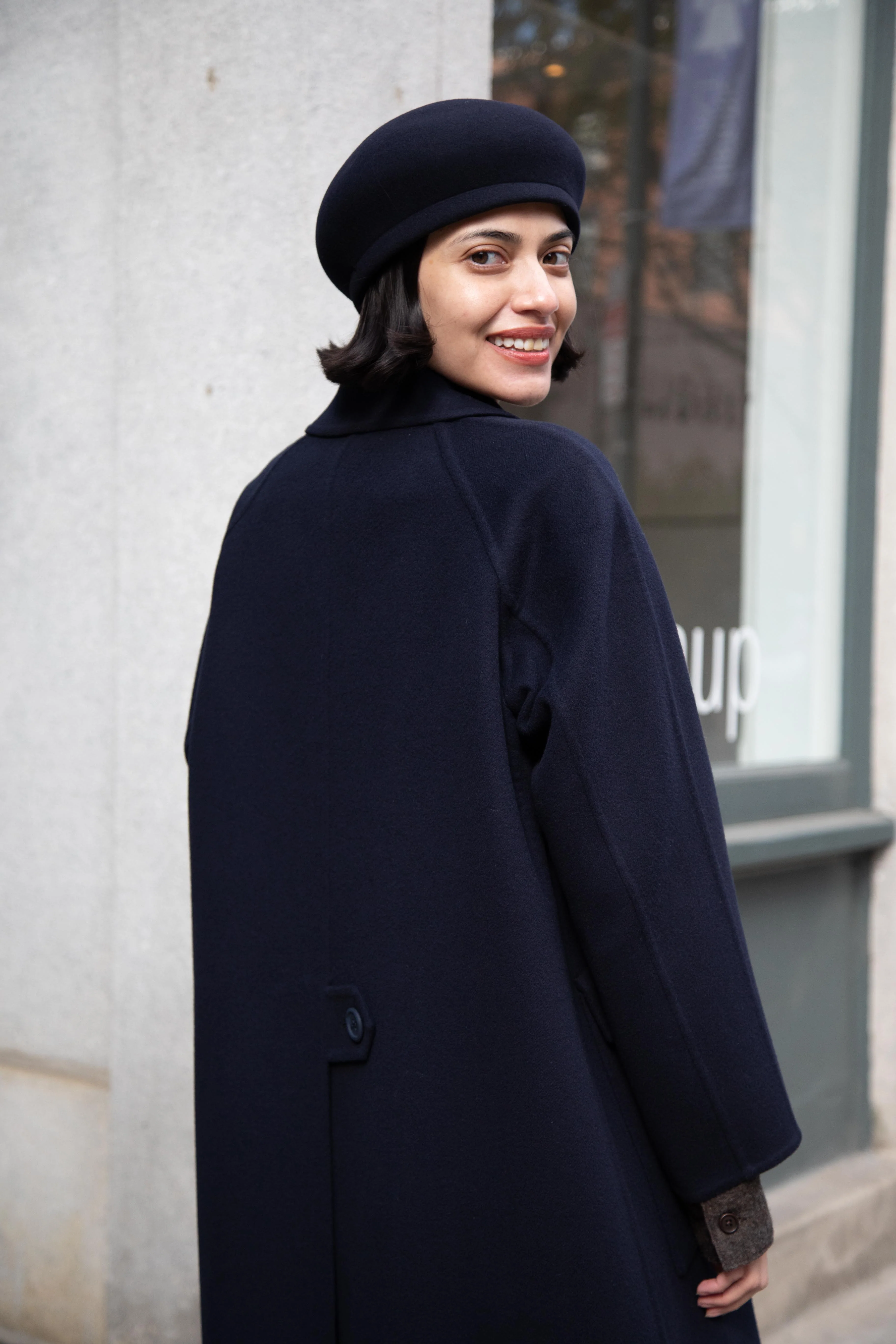 Signa 1925 | Felt Structured Beret in Navy - Image 3