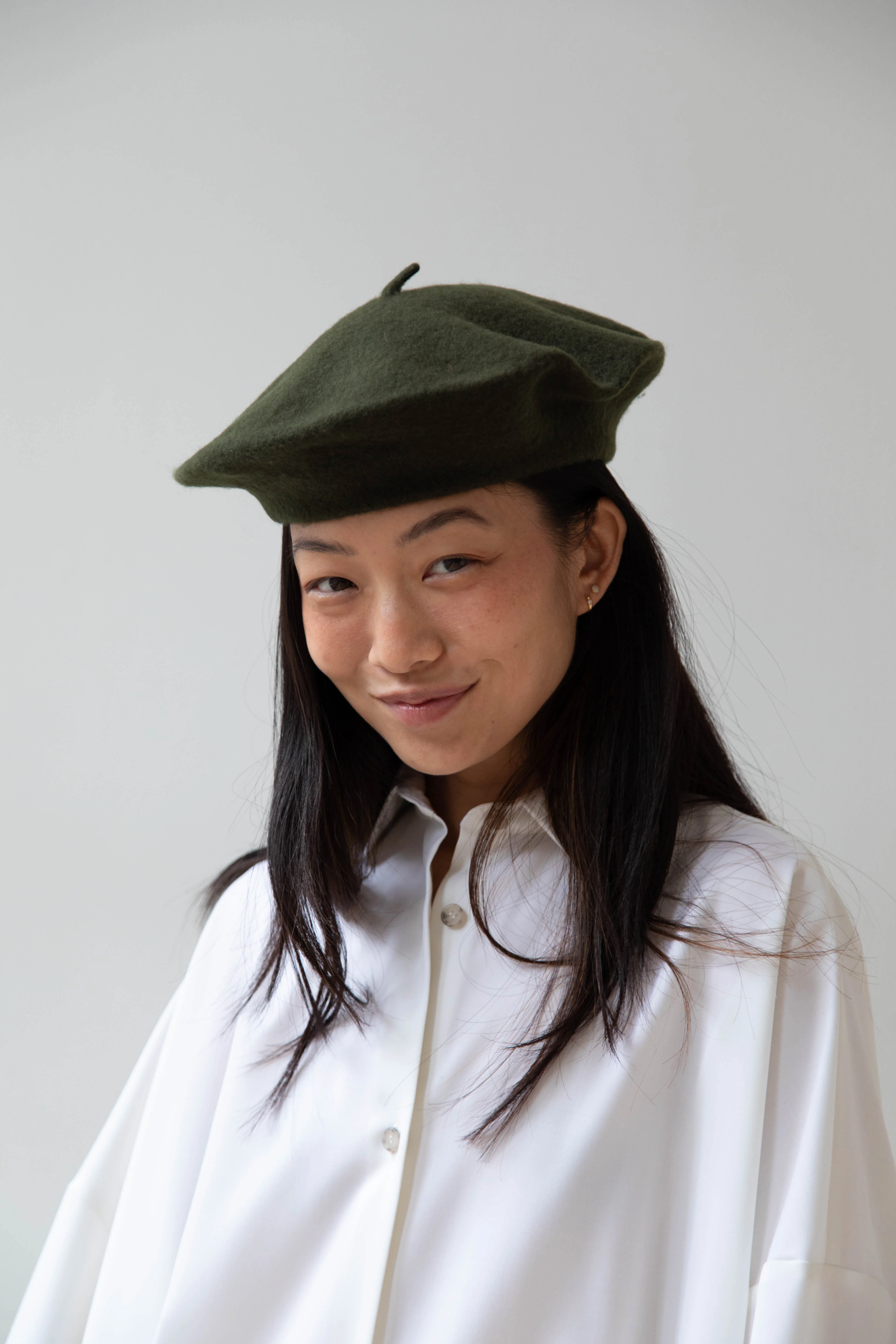 Signa 1925 | Felted Knit Beret in Olive - Image 11