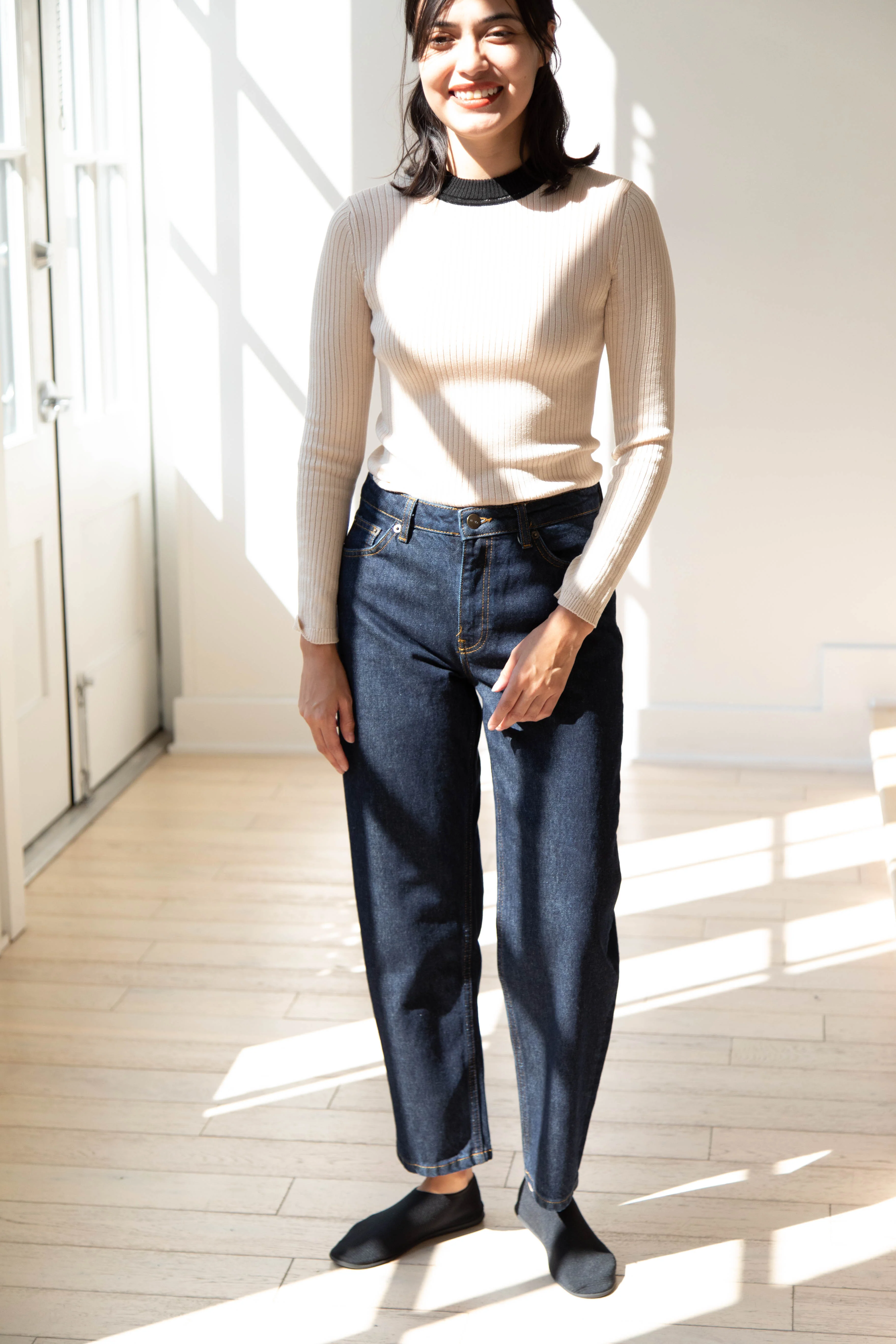 Skall | Allison Cropped Jeans in Indigo Blue Denim - Image 3