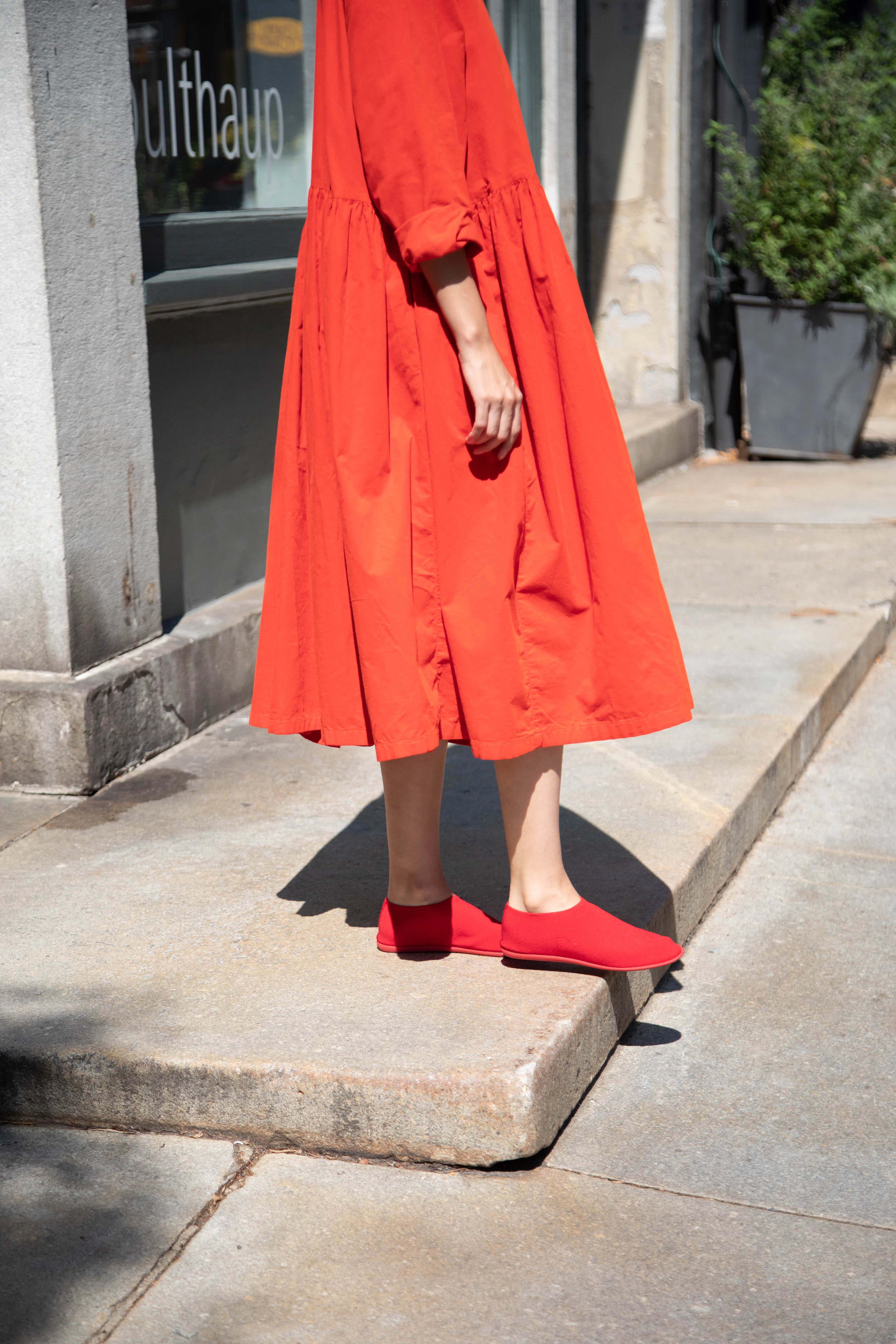 Softromaine | Flat in Watermelon Red - Image 16