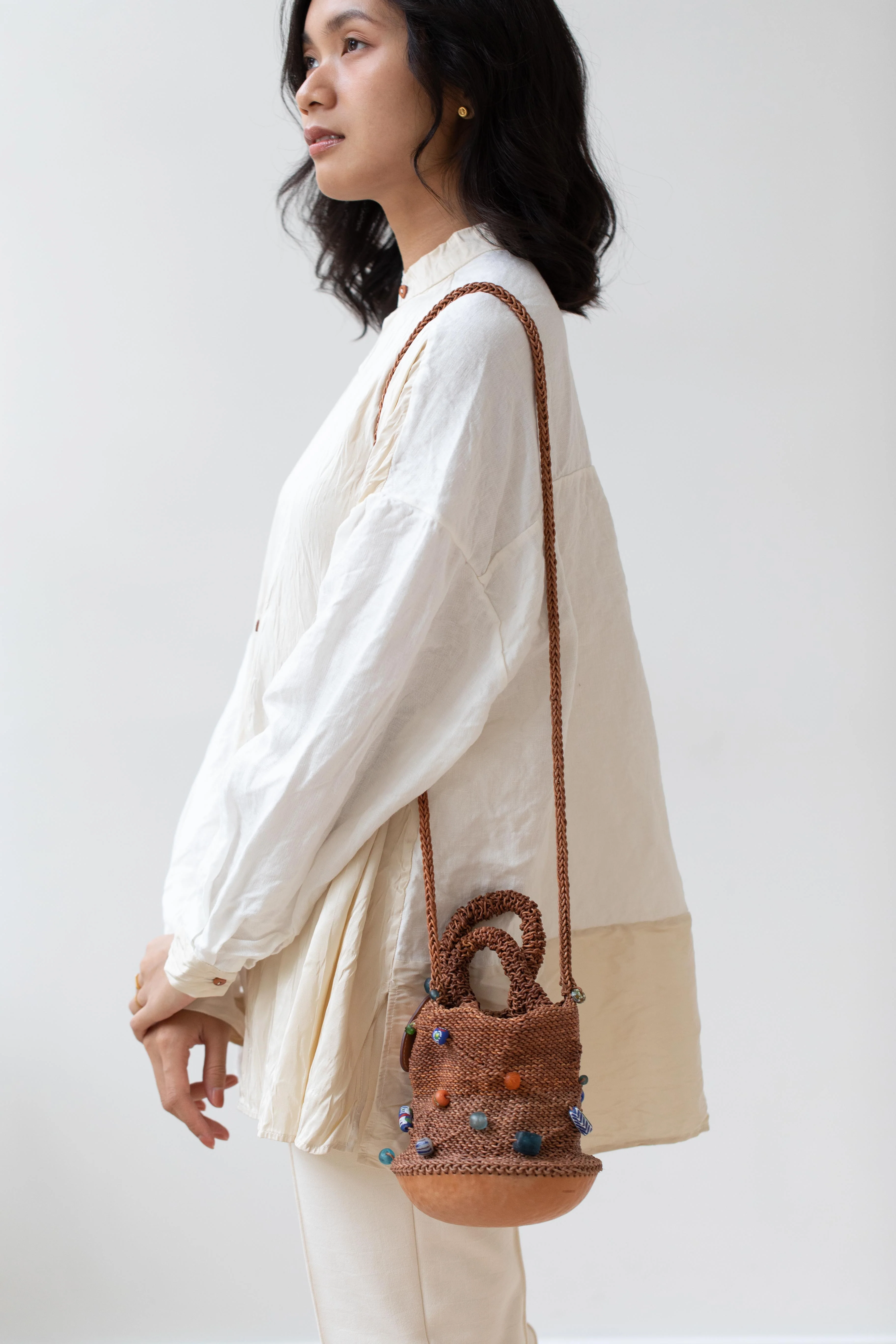 The Backward Vendor | Bead Pouch Crossbody Bag in Natural - Image 6