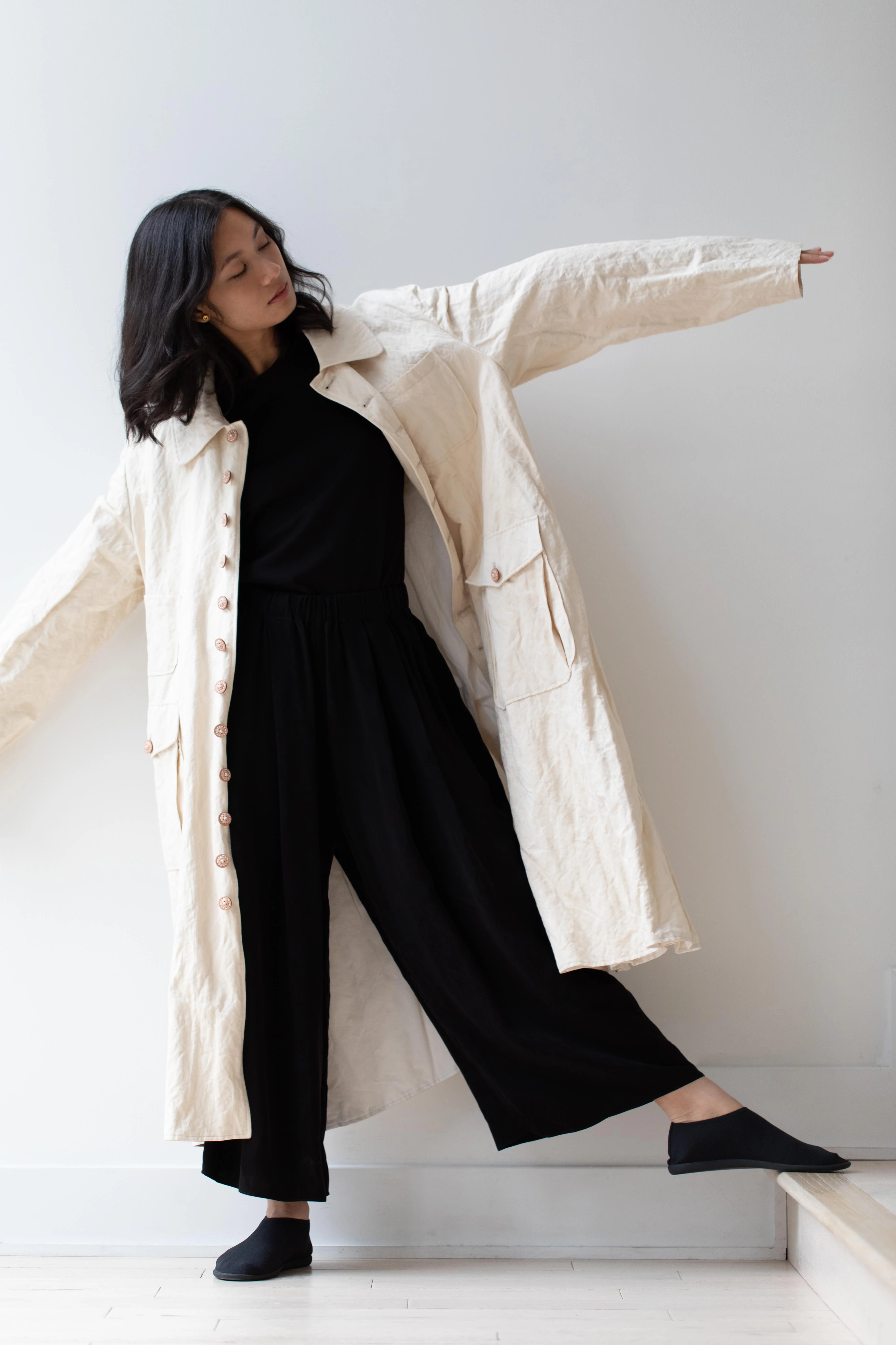 The Backward Vendor | Mariner Trench in Natural - Image 23