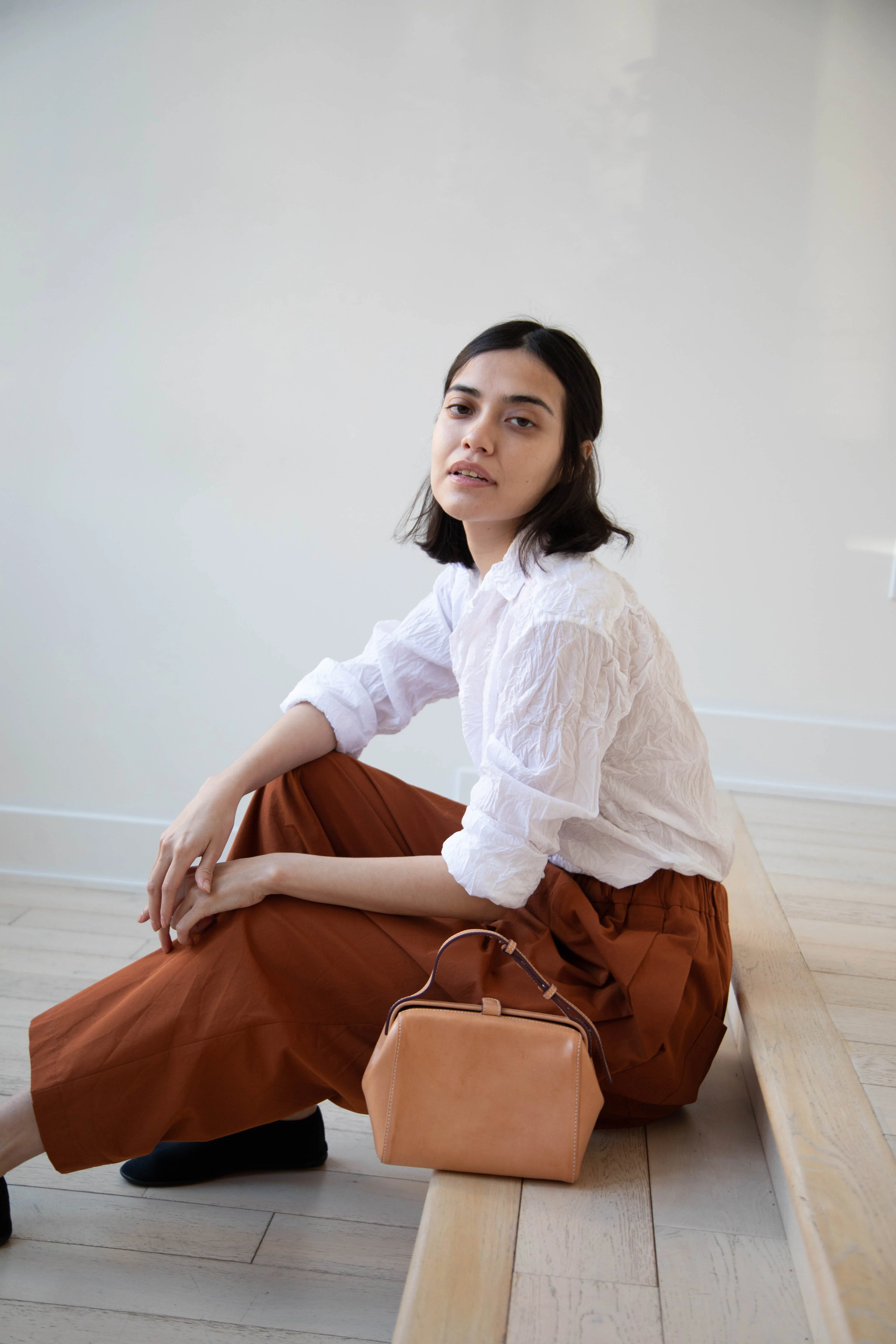The Backward Vendor | Medicine Bag in Natural Leather - Image 12