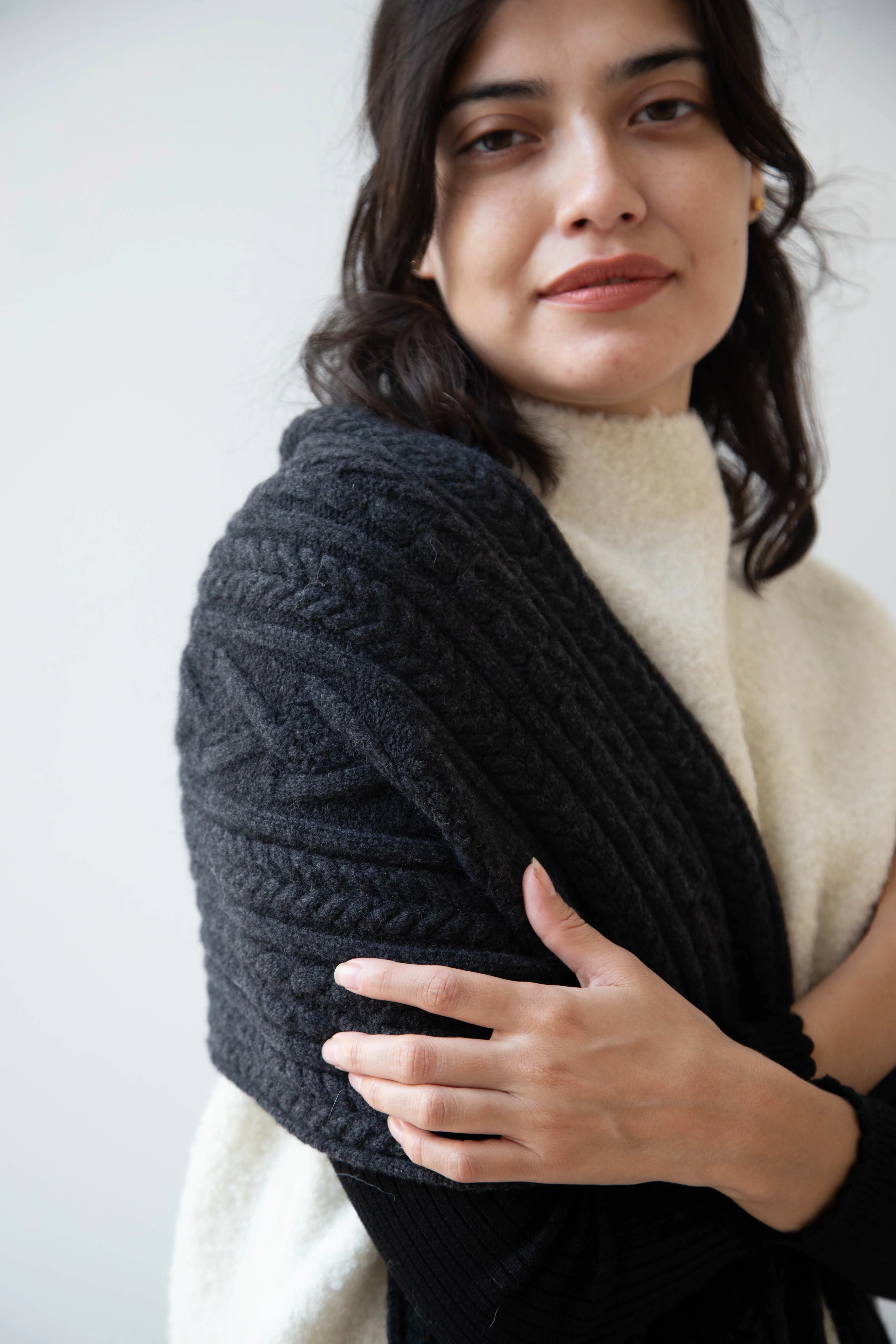 The Loom | Cabled Scarf in Grey - Image 7