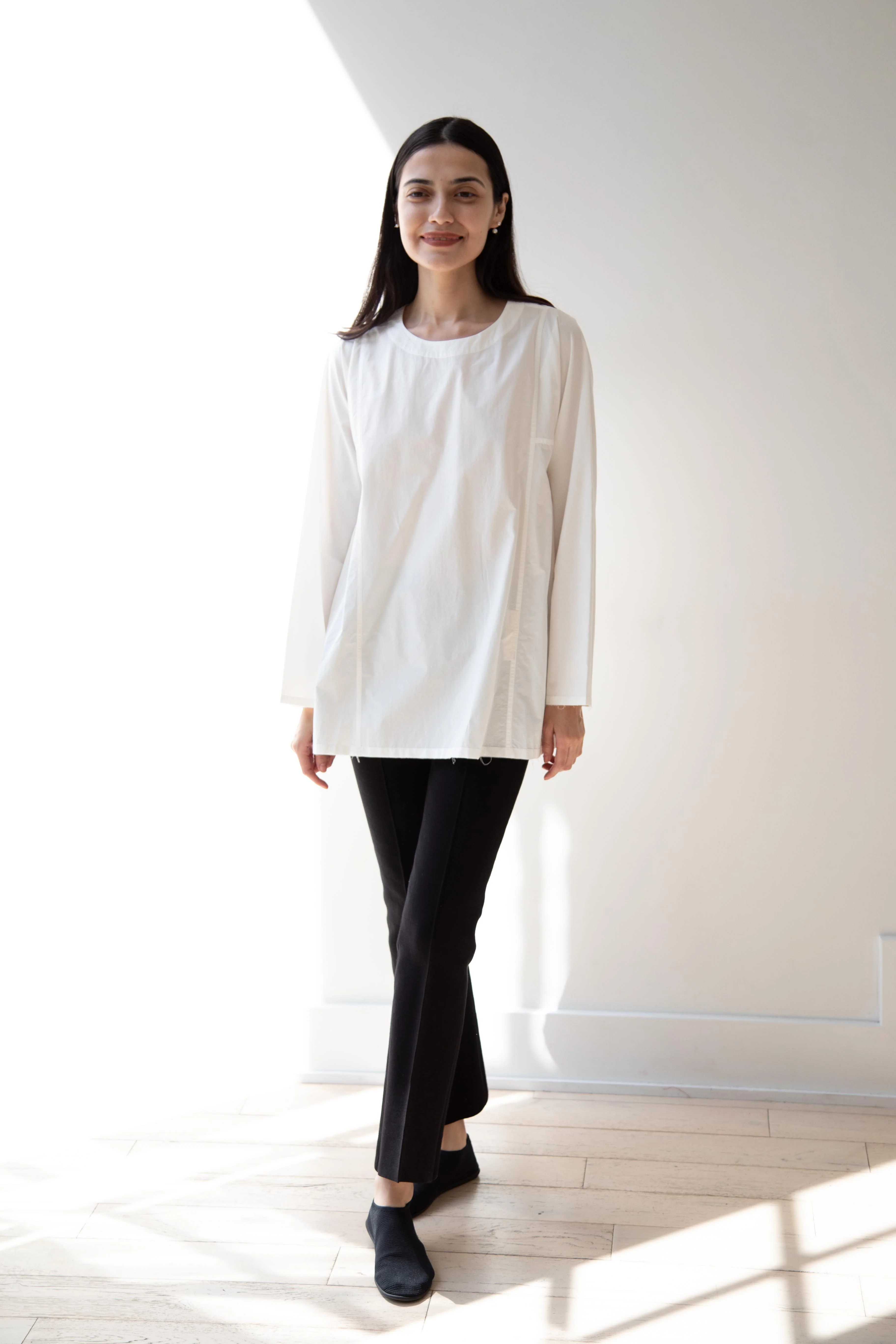 Unisecon | Sherry Top in White - Image 11