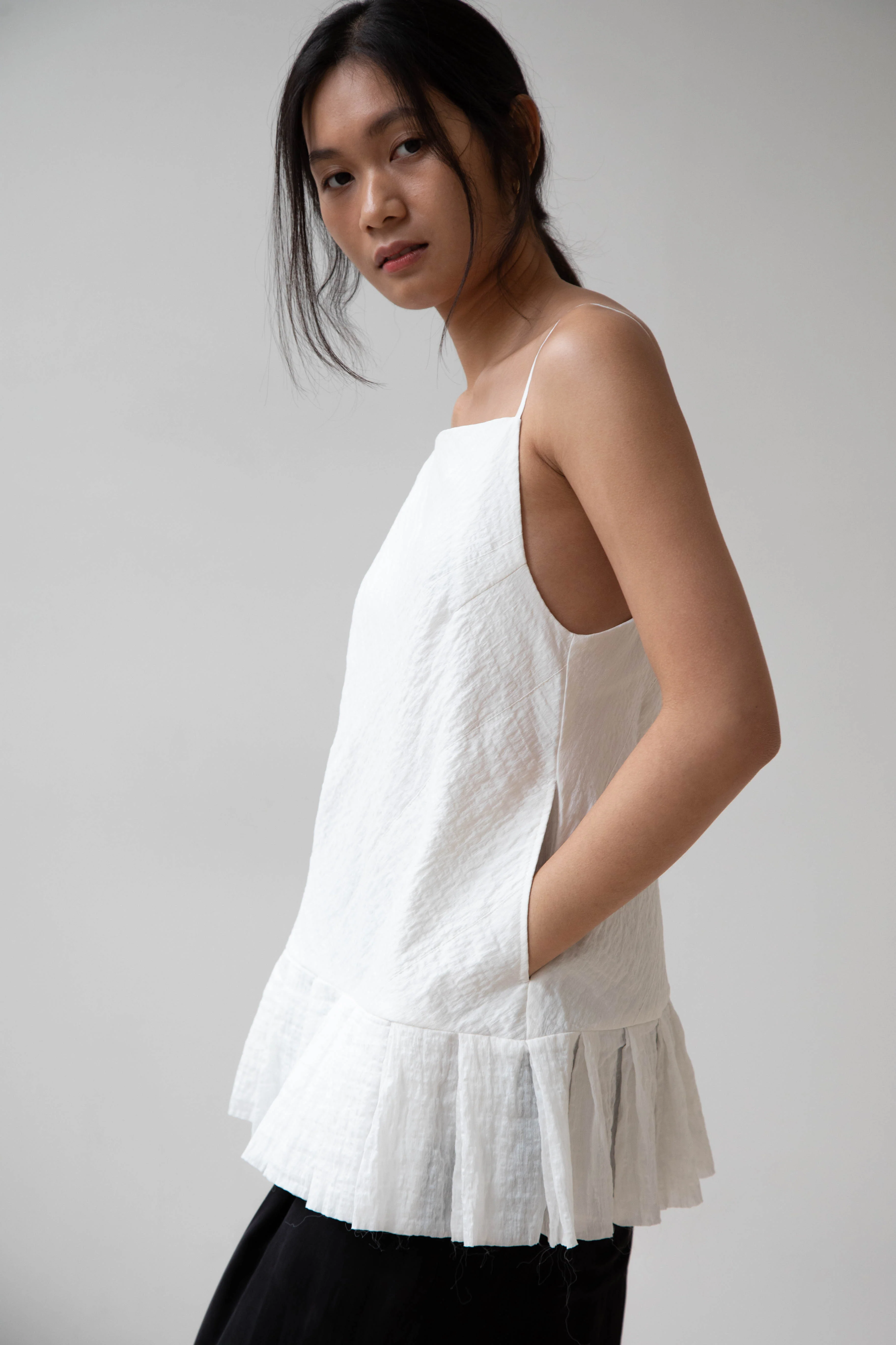 Unisecon | Wilma Shirt in White - Image 35