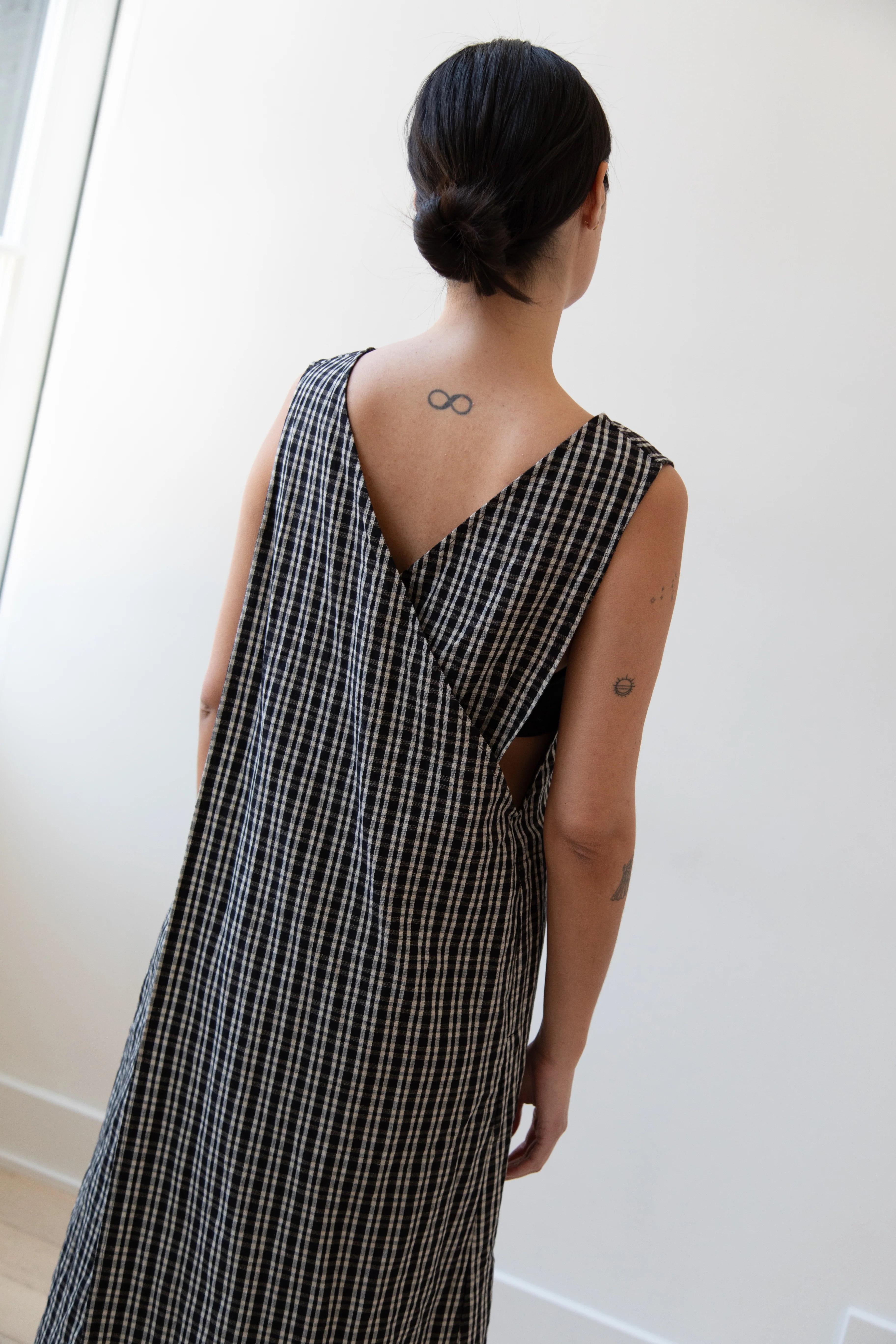Unkruid | Apron Dress in Black Kelsch Cloth - Image 33