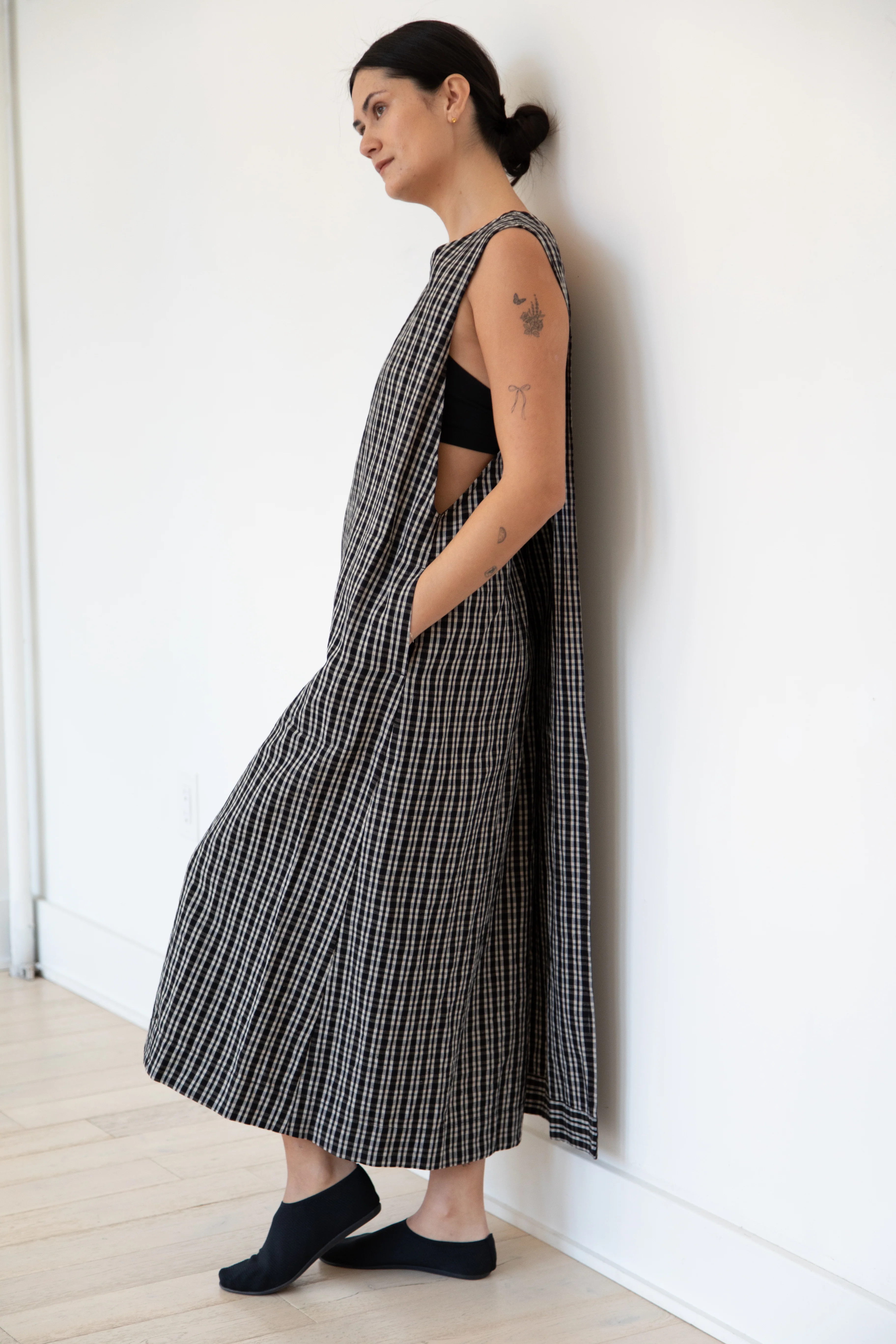Unkruid | Apron Dress in Black Kelsch Cloth - Image 38