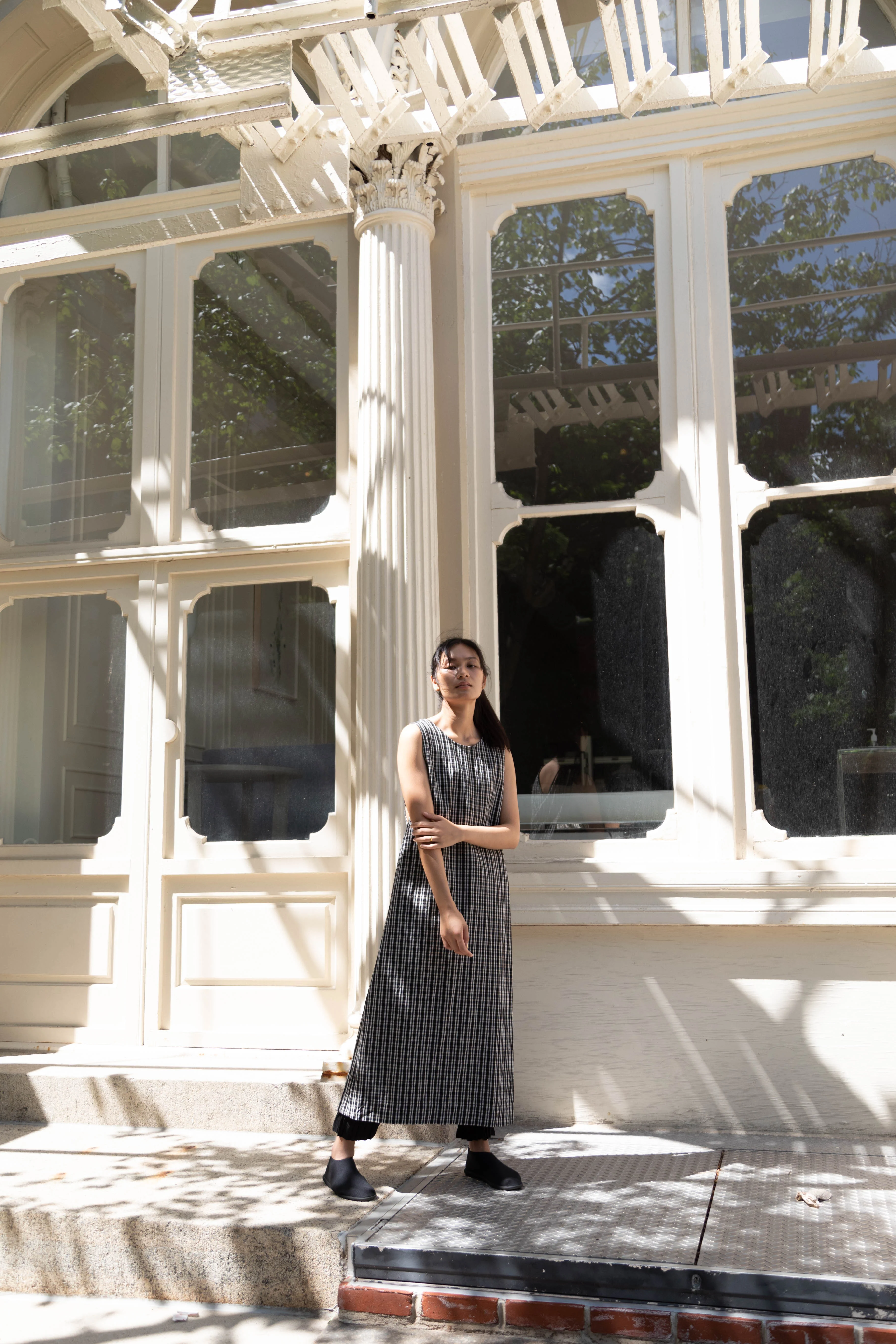 Unkruid | Apron Dress in Black Kelsch Cloth - Image 46