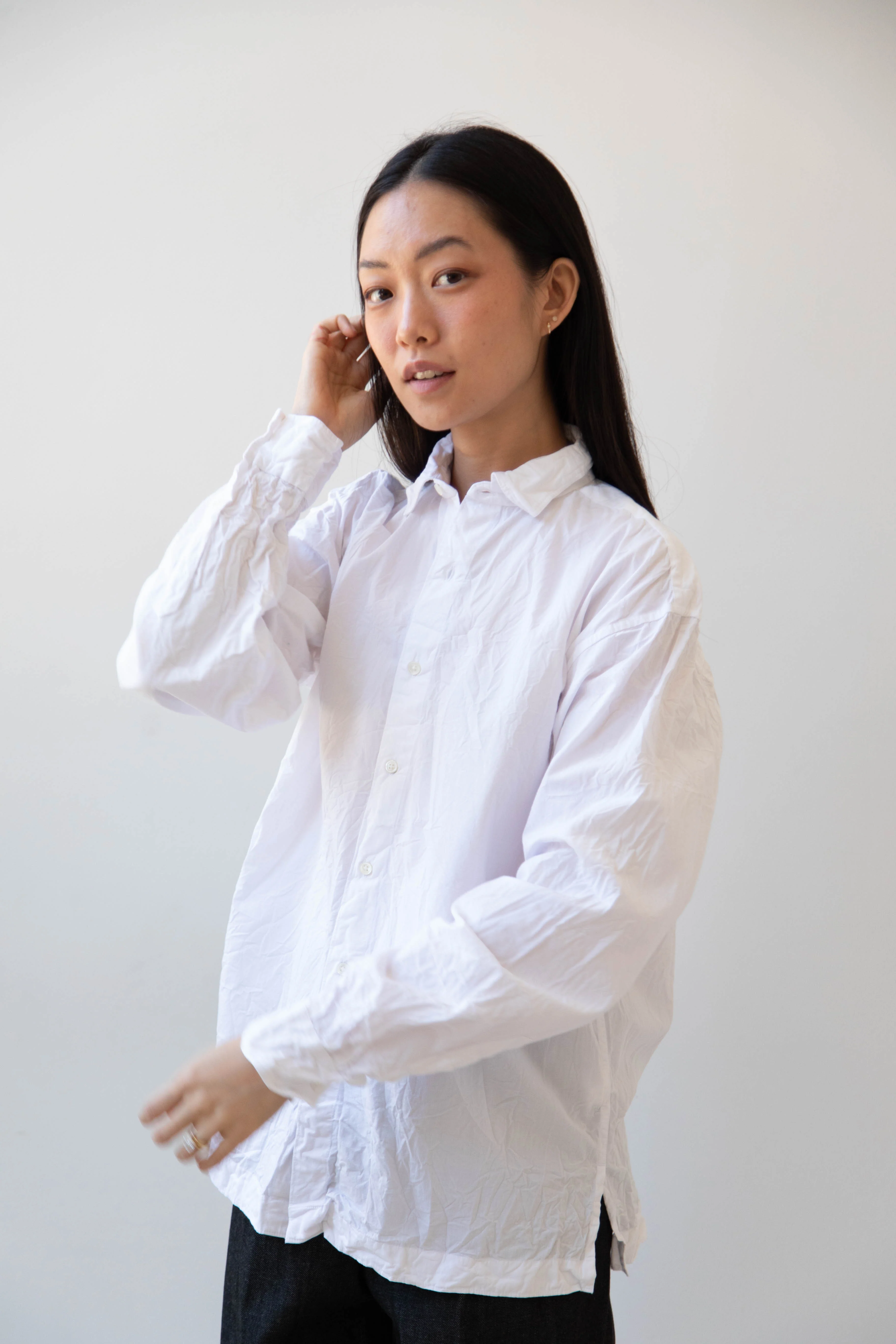 Vas-y Lentement | Cotton Poplin Button Up in White - Image 5